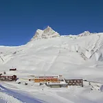 Hotel Adler