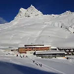 Adler Hotel 3*