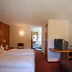 Adler Hotel