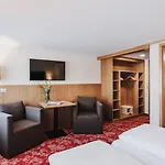 Adler 3* Warth (Vorarlberg)