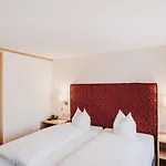 Hotel Adler 3*