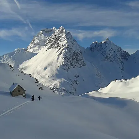 Adler Hotel Warth (Vorarlberg)
