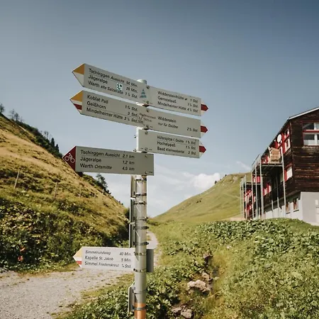 Adler Отель Warth (Vorarlberg)